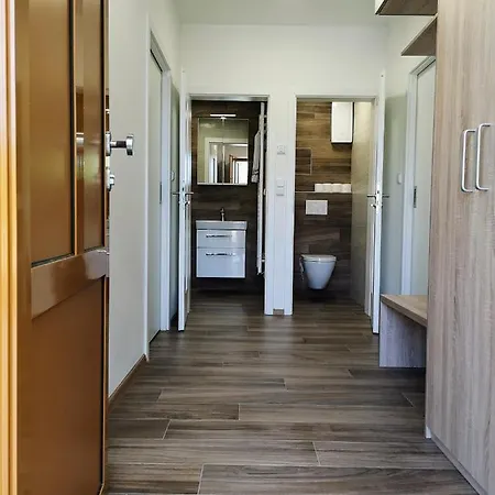 U Kralika, Apartman E, 50M Od Lanovky A Bobove Drahy, Parkovani Zdarma Dolni Morava Exterior photo