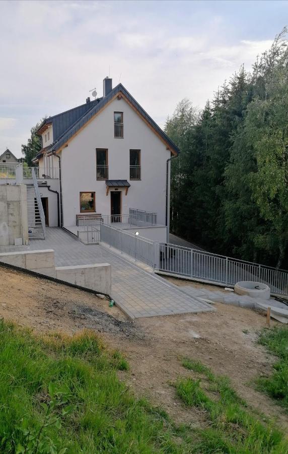 U Kralika, E, 50m Od Lanovky A Bobove Drahy, Parkovani Zdarma * Dolni Morava